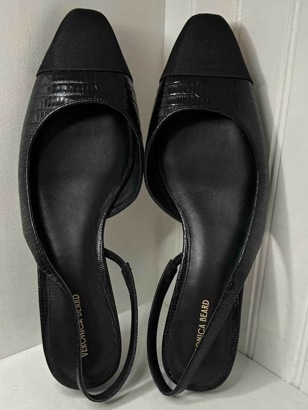 Veronica Beard Women's Cecile Black/Black Croc Embossed Slingback Heels 9.5M - Picture 2 of 8